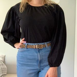 Black puffy sleeve top